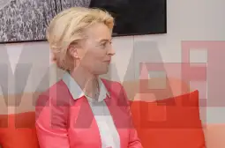 Урсула фон дер Лајен ЕУ не ја гледа Кина само како трговски партнер и индустриска велесила, туку и како технолошки конкурент и воена сила, но и како глобален актер кој има поинакви и различни ставови за глобалнио